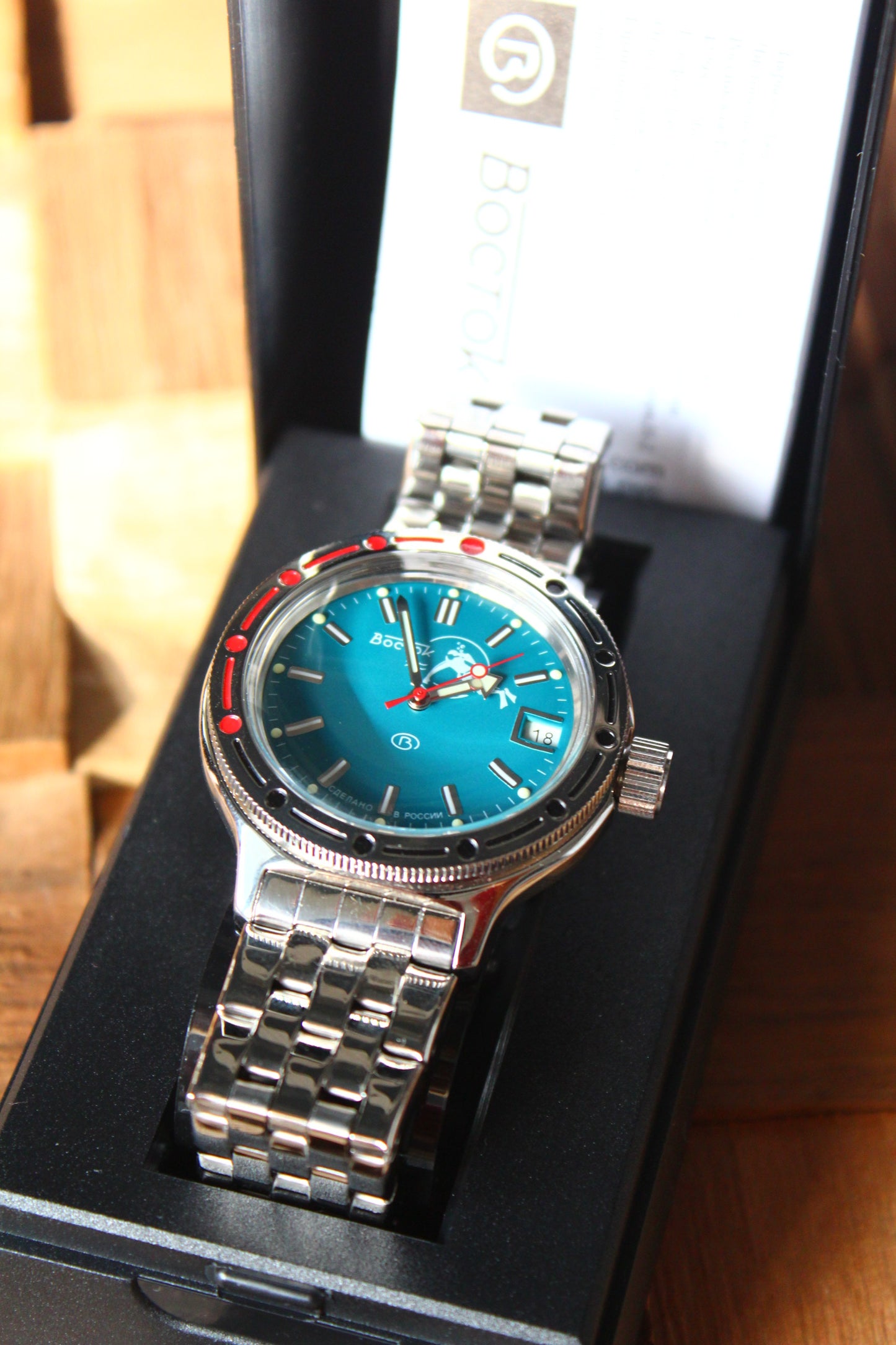 Vostok Amphibian Mechanical Automatic Wrist Watch Diver Scuba Dude 420059