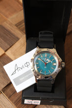 Load image into Gallery viewer, Russian Mechanical Automatic Wrist Watch Vostock Amphibian Diver 120059