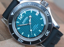 Load image into Gallery viewer, Russian Mechanical Automatic Wrist Watch Vostok Amphibian Diver 13040A
