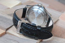 Load image into Gallery viewer, Russian Mechanical Automatic Wrist Watch Vostok Amphibian Diver 13042A