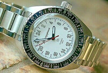 Load image into Gallery viewer, Vostok Komandirsky 030934 Russian Automatic Military Wrist Watch 24 Hours