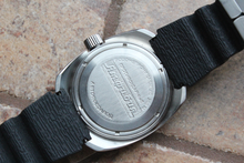 Load image into Gallery viewer, Russian Mechanical Automatic Wrist Watch VOSTOK AMPHIBIAN DIVER 710432L