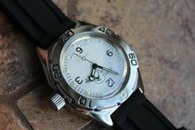Load image into Gallery viewer, Russian Mechanical Automatic Wrist Watch VOSTOK AMPHIBIAN DIVER 670920