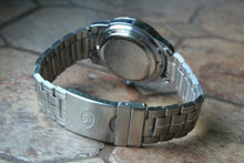 Load image into Gallery viewer, Vostok Russian 291097 Mechanical Automatic Wrist Watch Partner Classic