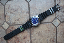 Load image into Gallery viewer, Russian Mechanical Automatic Wrist Watch VOSTOK AMPHIBIAN DIVER 710432L