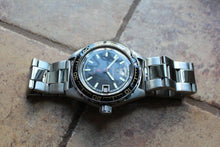 Load image into Gallery viewer, Vostok Komandirsky Auto Russian Military Wrist Watch # 020741 NEW