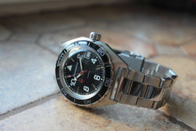 Load image into Gallery viewer, Vostok Komandirskie Automatic Russian wrist watch 650536