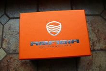 Load image into Gallery viewer, Vostok Amphibian Scuba Russian wrist watch 070798