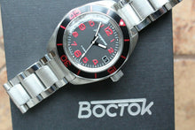 Load image into Gallery viewer, Vostok Komandirsky 030786B Russian Mechanical Automatic Military Wrist Watch Red