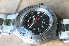 Load image into Gallery viewer, Vostok Komandirskie Automatic Russian wrist watch 650538