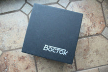 Load image into Gallery viewer, Vostok Komandirsky 030789B Russian Automatic Military Wrist Watch Day Night