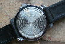 Load image into Gallery viewer, Vostok Komandirsky 811941 Russian Mechanical Military Wrist Watch Eagle