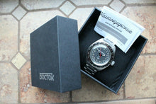 Load image into Gallery viewer, Vostok Komandirsky 030936 Russian Automatic Military Wrist Watch 24 Hours