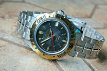 Load image into Gallery viewer, Russian Classic Mechanical Automatic Wrist Watch Vostok Partner 301148