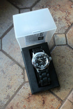 Load image into Gallery viewer, Vostok Amphibian woomen's Russian wrist watch 051461