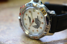 Load image into Gallery viewer, Vostok Komandirskie Russian wrist watch 811261