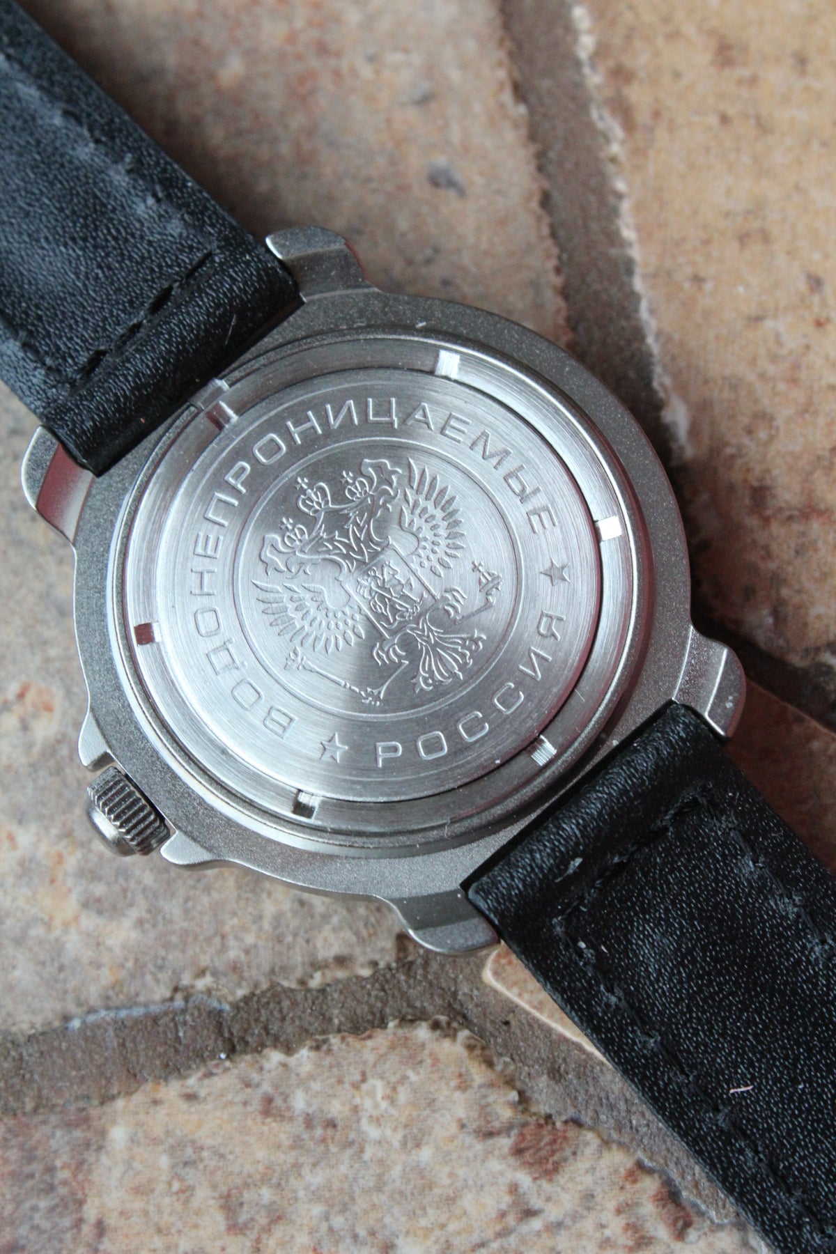 Vostok Komandirskie 816307 - engraved case back