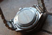 Load image into Gallery viewer, Vostok Amphibian Auto Russian diver wrist watch 060146
