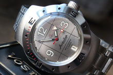 Load image into Gallery viewer, Vostok Amphibian Auto Russian diver wrist watch 060146
