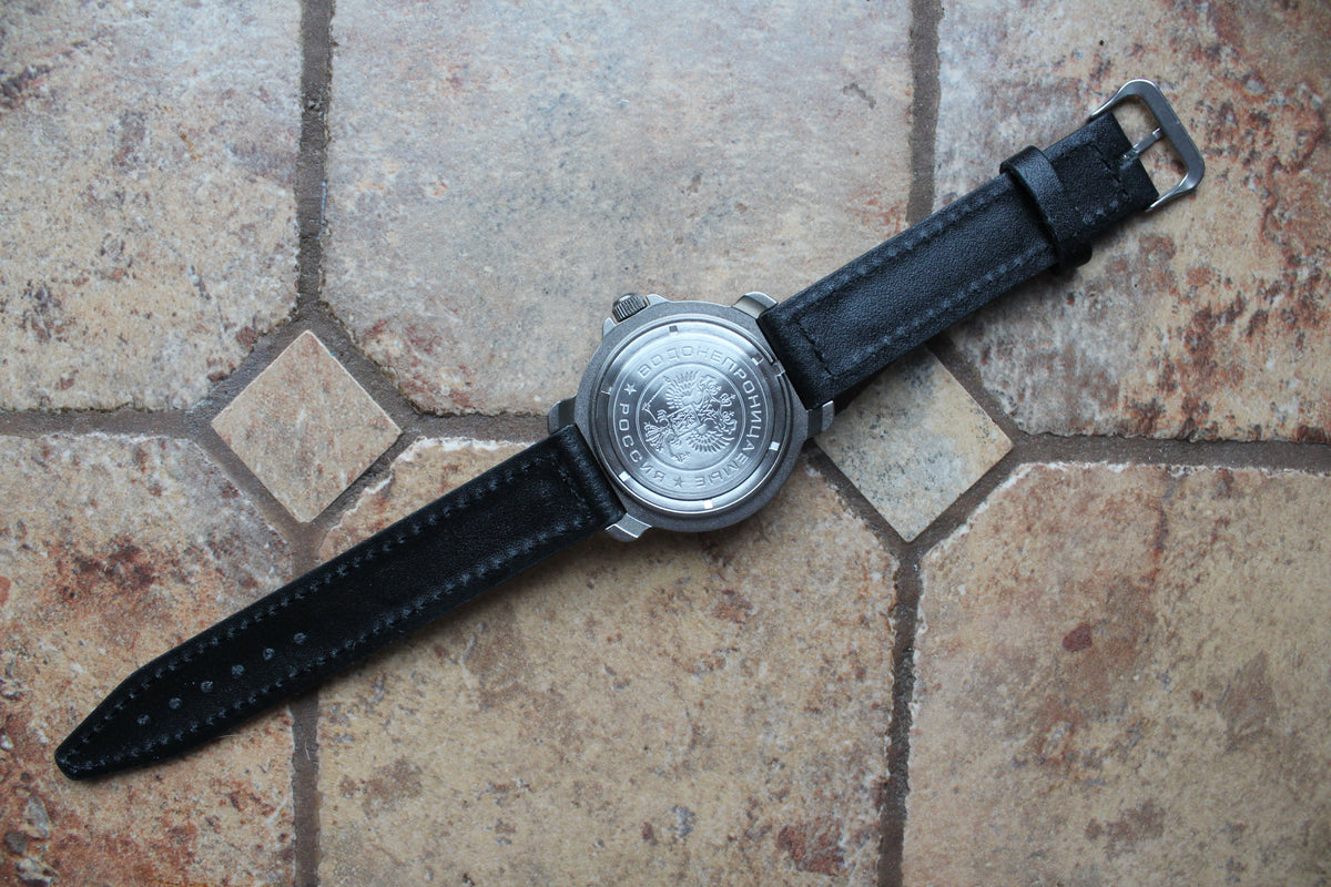 Vostok Komandirskie 816783 - case back, leather strap and buckle
