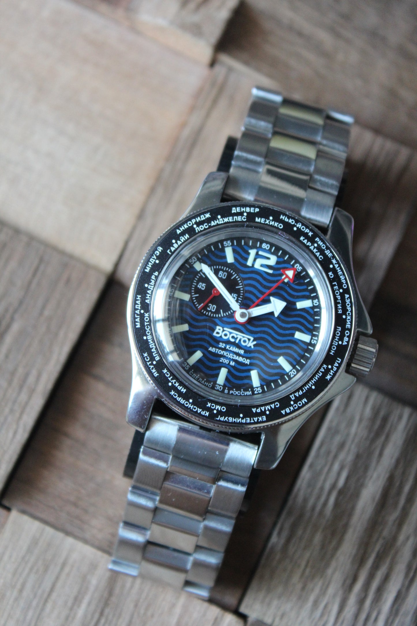 Vostok Amphibian Mechanical Automatic Wrist Watch Diver GMT 13003B