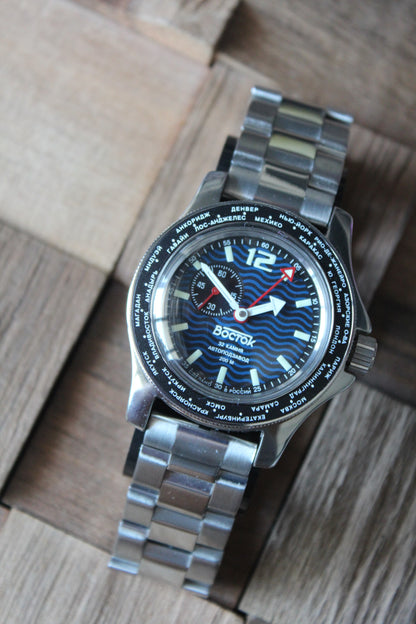 Vostok Amphibian Mechanical Automatic Wrist Watch Diver GMT 13003B