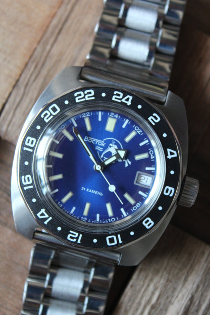 Vostok Amphibian Mechanical Automatic Wrist Watch Diver Scuba Dude 17004B