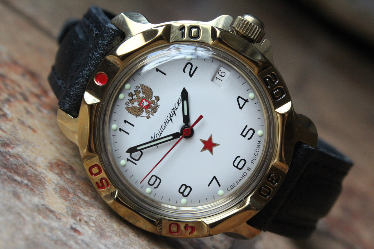 Vostok Komandirskie 819322 - close-up of dial and date window