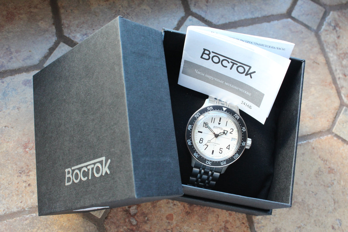 Vostok Amphibia 720070 - watch with original presentation box and documentation