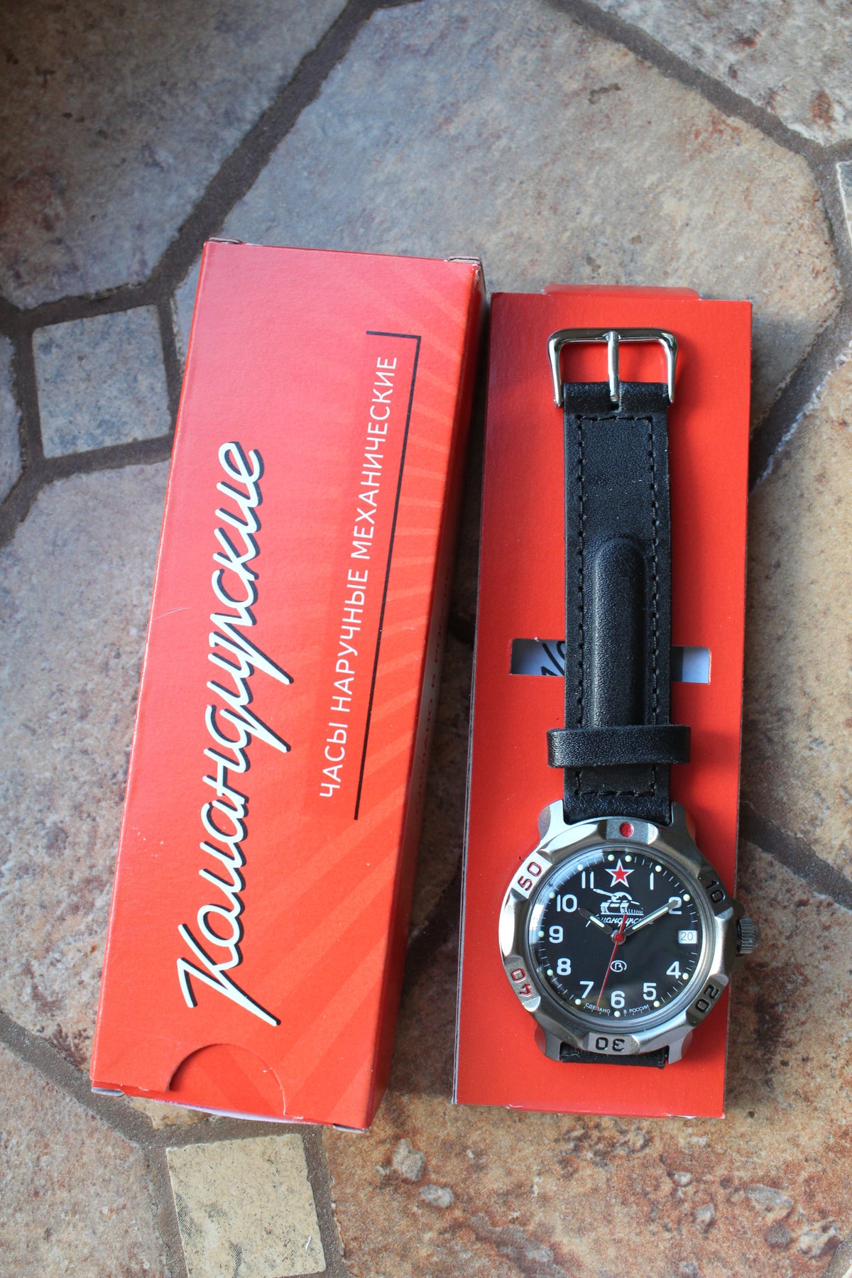Vostok Komandirskie 816306 - watch in original presentation box with documentation