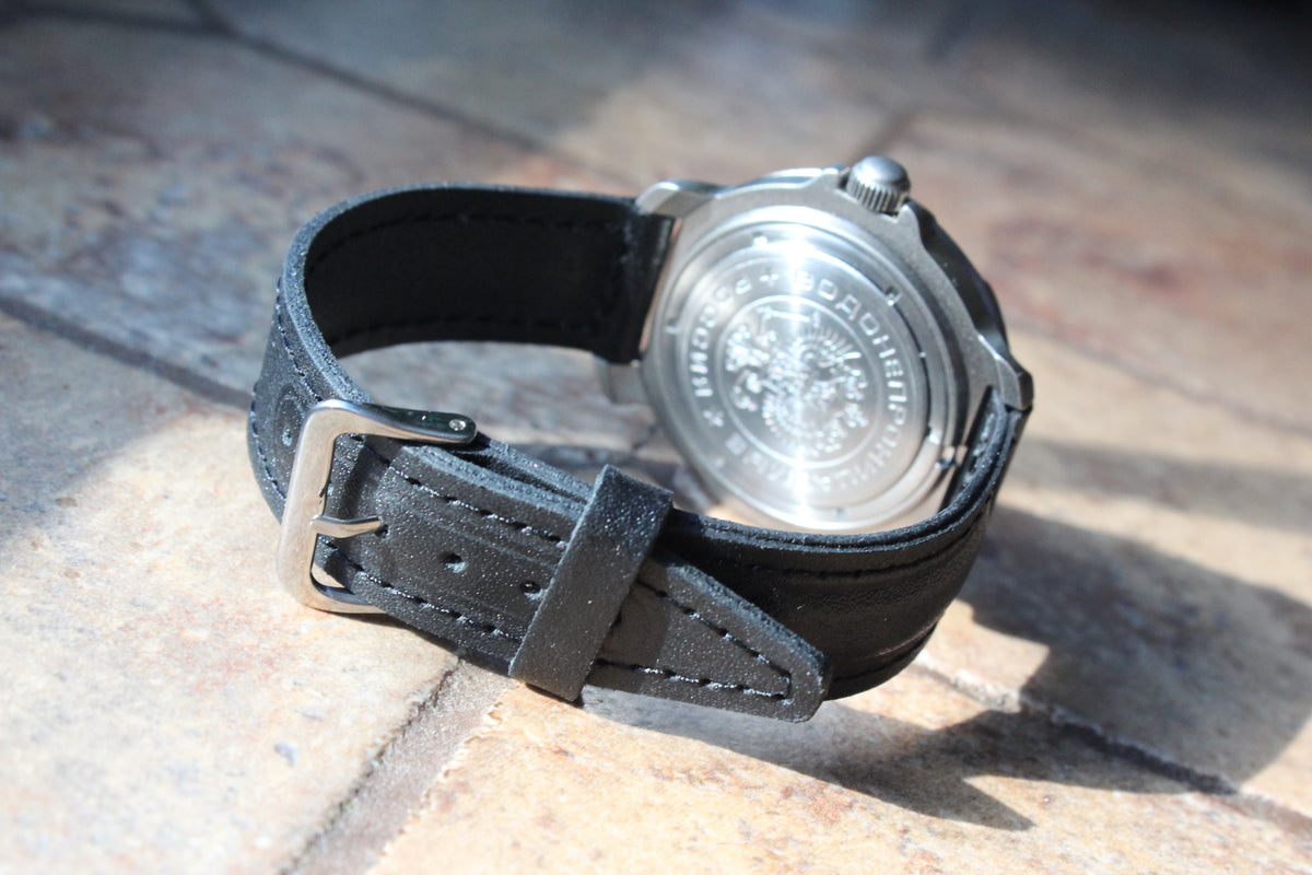 Vostok Komandirskie 816172 - case back, black leather strap and buckle