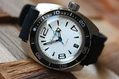 Vostok Amphibia Automatic Watch 170273, front view with white dial