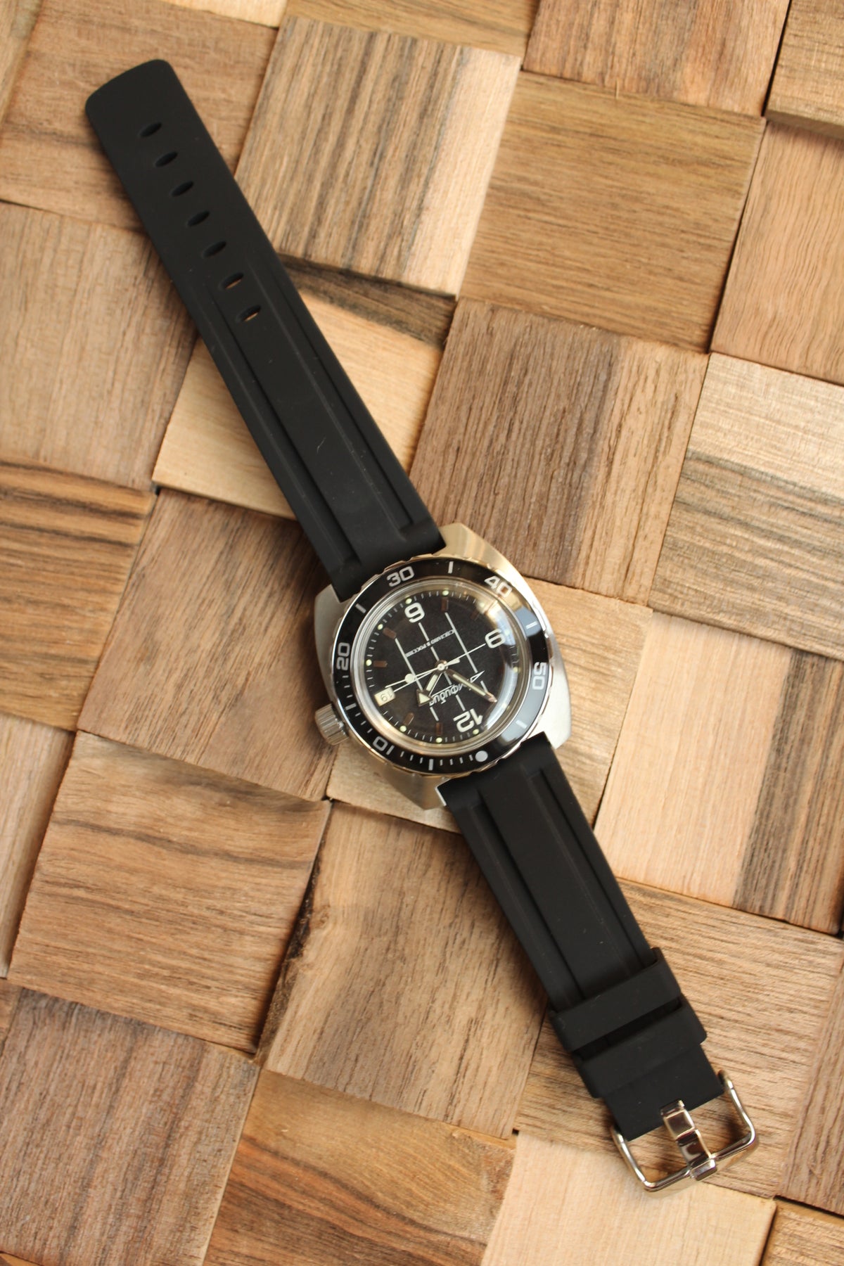 Vostok Amphibia Automatic Watch 170375, full watch and strap