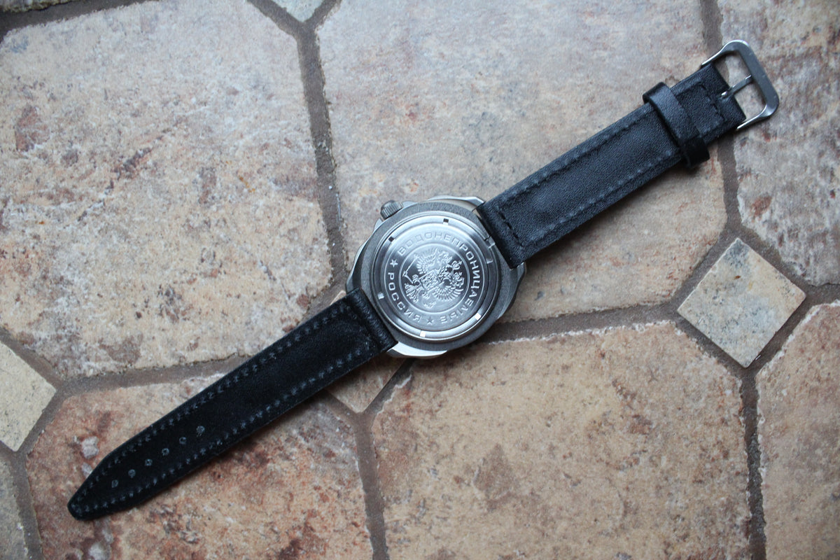 Vostok Komandirskie 216942 — strap or bracelet view