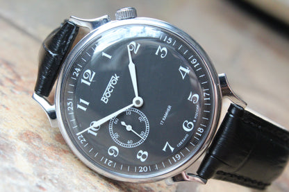 Vostok 581885 - close diagonal front view with complete dial and case