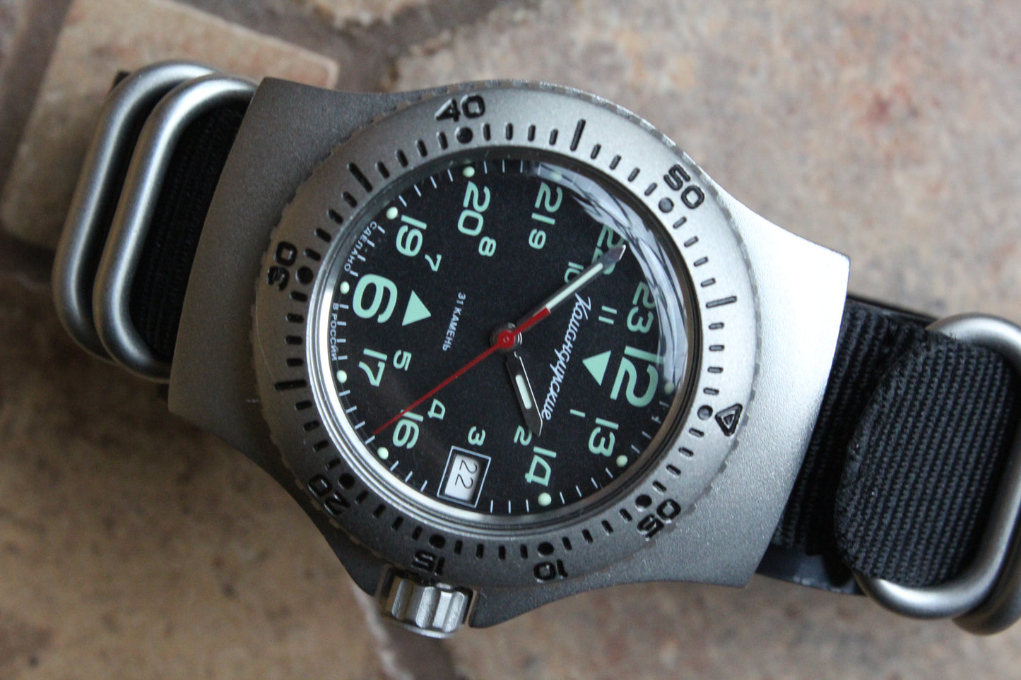 Vostok Komandirskie Mechanical Automatic Wrist Watch Diver 24 Hour 280991