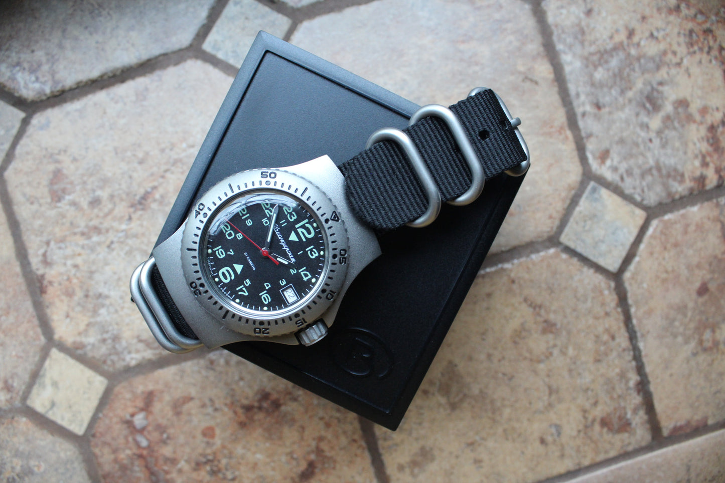 Vostok Komandirskie Mechanical Automatic Wrist Watch Diver 24 Hour 280991