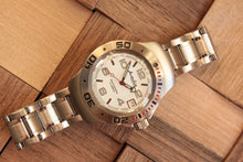 Load image into Gallery viewer, Vostok Amphibian Auto Mechanical diver wrist watch 060434
