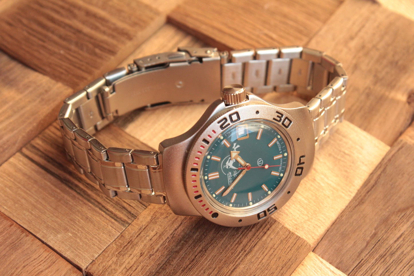 Vostok Amphibian Diver Mechanical Automatic Wrist Watch Scuba Dude 060059