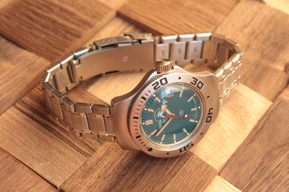 Vostok Amphibian Diver Mechanical Automatic Wrist Watch Scuba Dude 060059