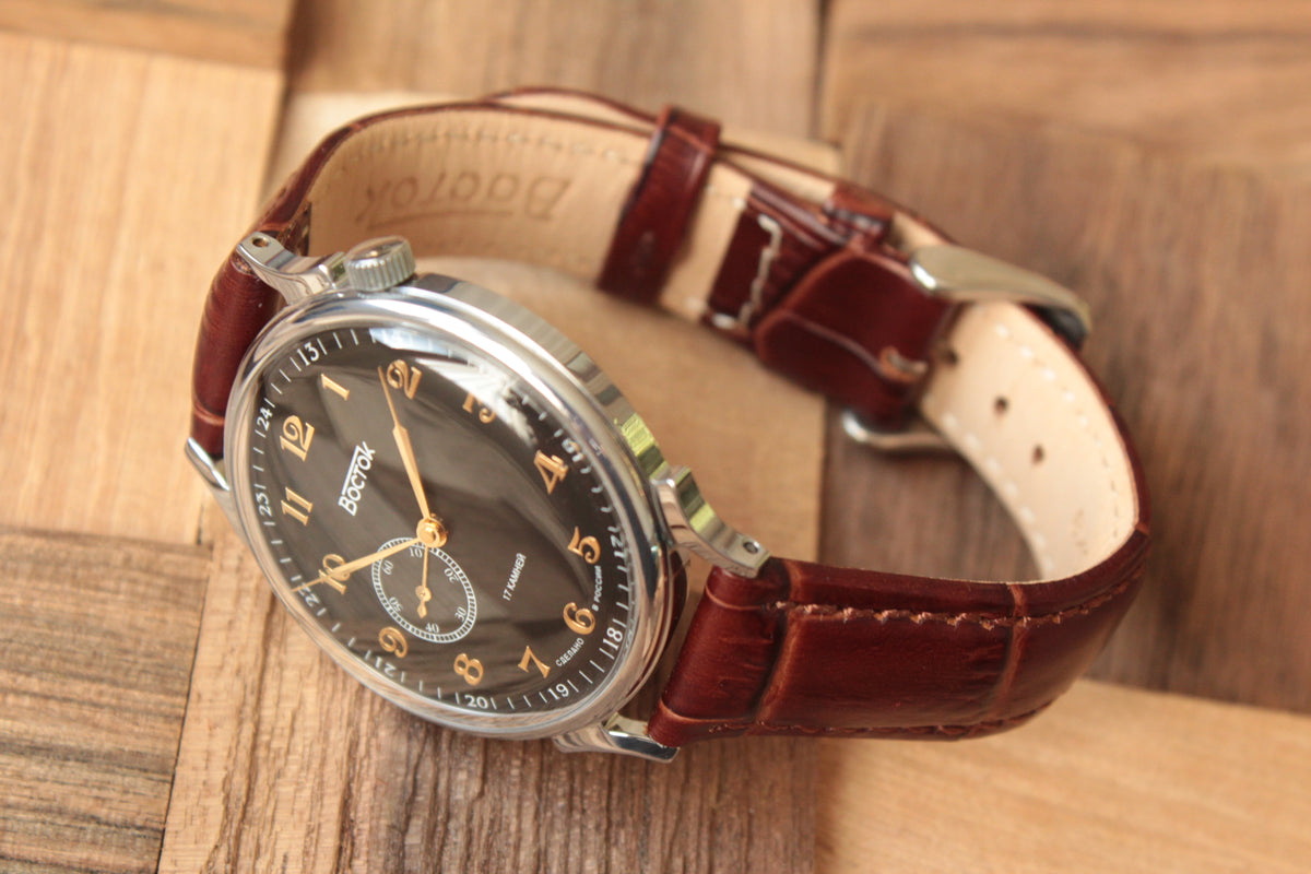 Vostok 581826 - front view with curved genuine leather strap