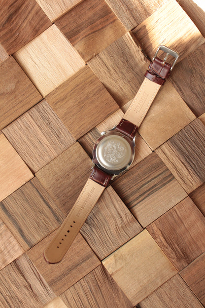 Vostok 581826 - rear view of leather strap and case back