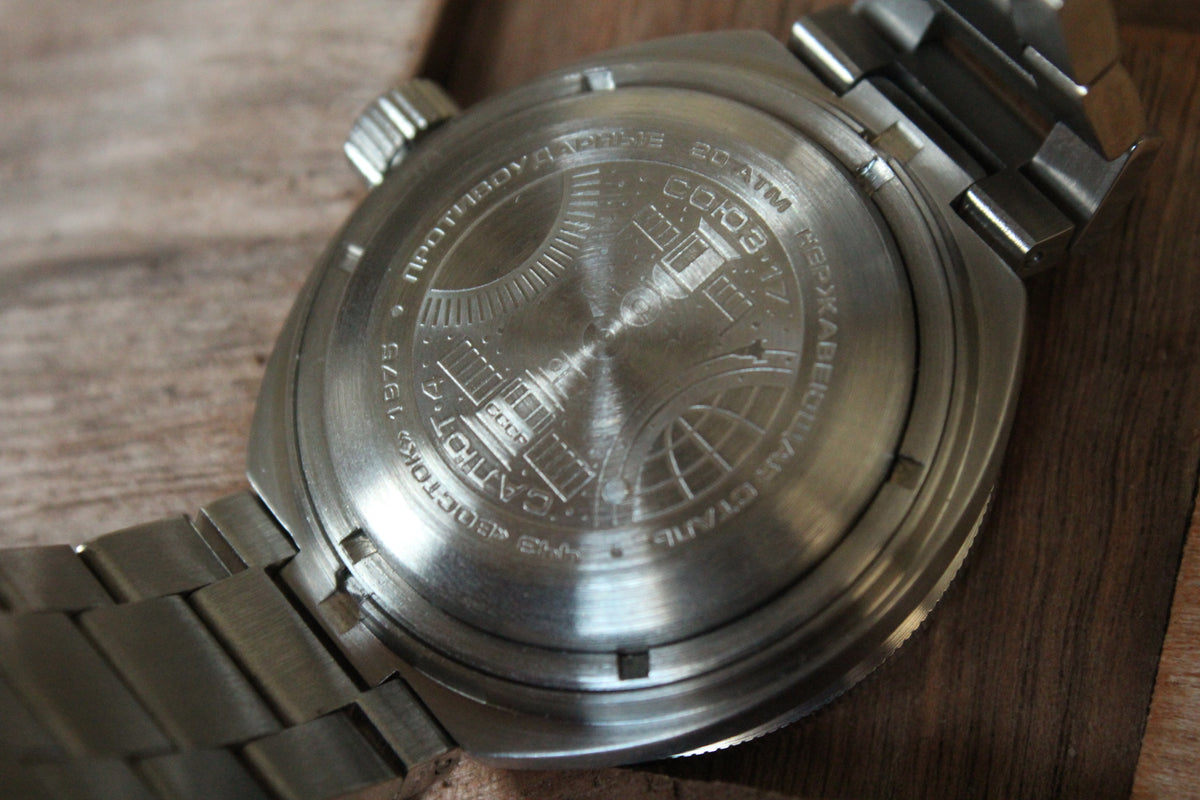 Vostok Amphibia 780446 - case back