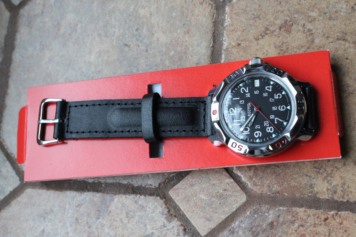 Vostok Komandirskie 811783 - watch in original presentation box with documentation