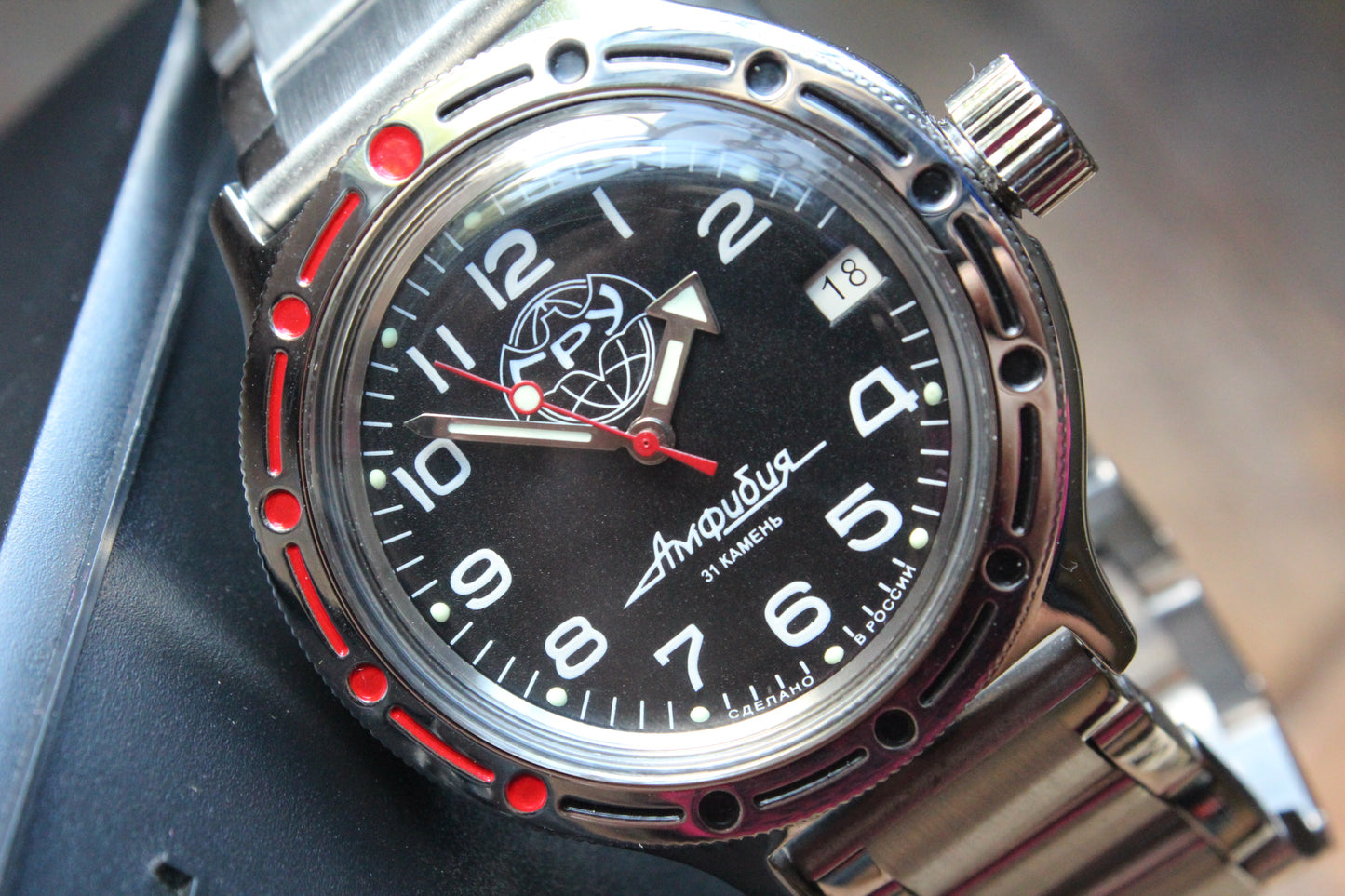 Vostok Amphibian Mechanical Automatic Wrist Watch Diver 420867