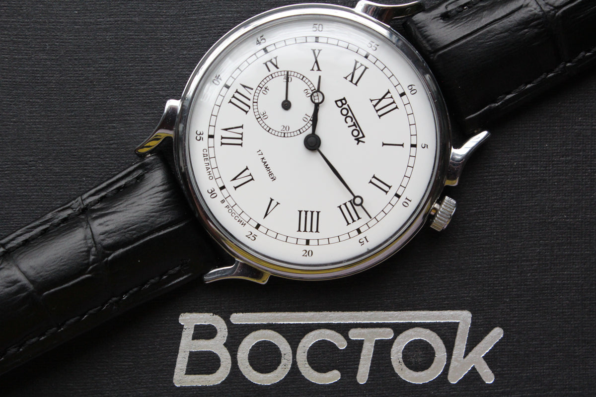Vostok 581882 - alternate dial and case detail