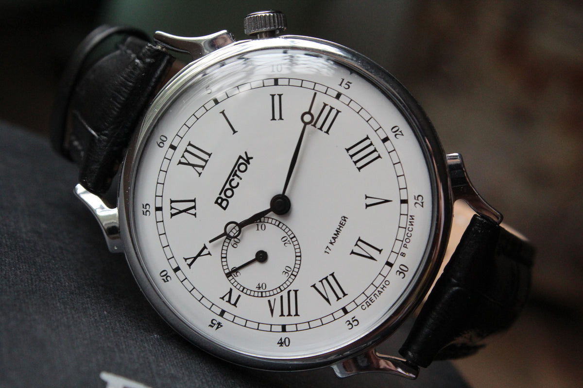 Vostok 581882 - close diagonal front view with complete dial and case