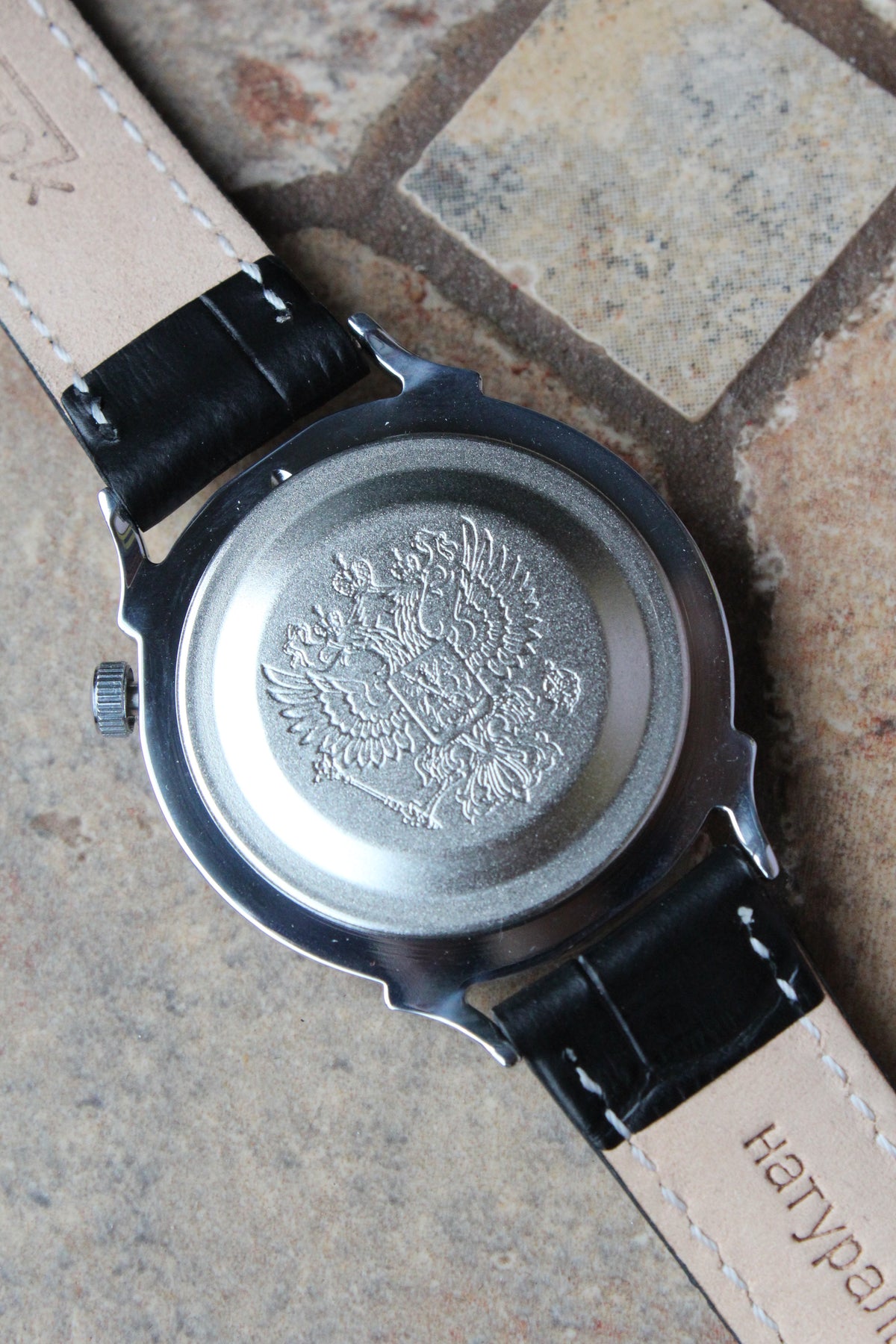 Vostok 581887 - engraved case back