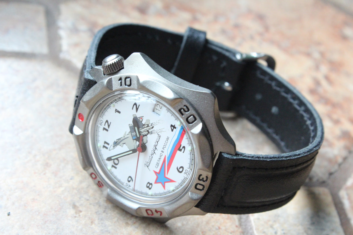 Vostok 536764 - diagonal front view with curved leather strap