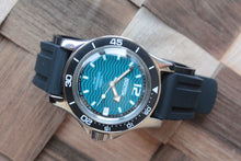 Load image into Gallery viewer, Russian Mechanical Automatic Wrist Watch Vostok Amphibian Diver 13040A
